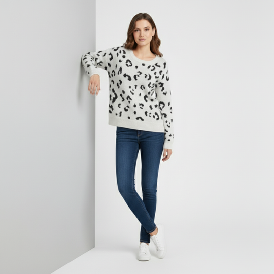 Evi | Dames Trui Leopardprint Larenza.nl
